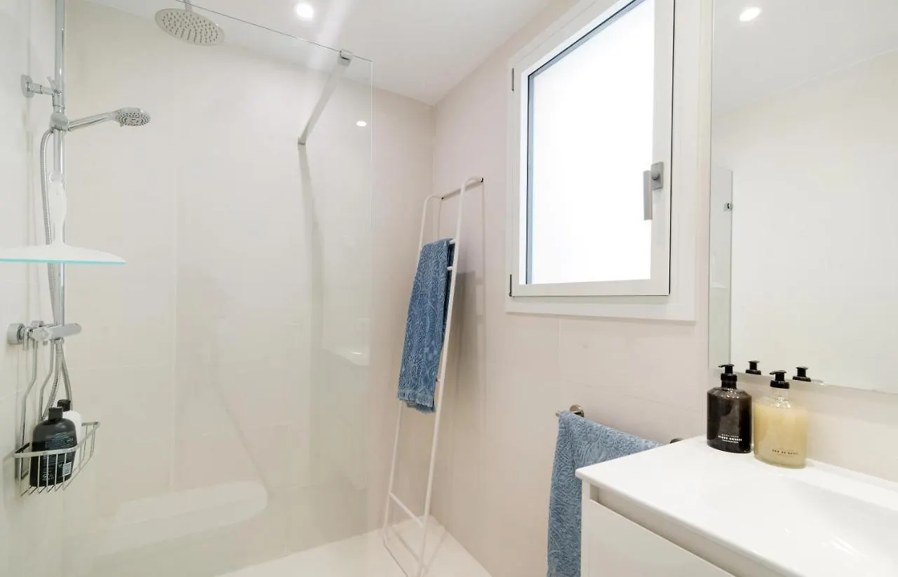 Vela Blanca Sa Riera Duplex W Private Parking Apartment Begur Spain